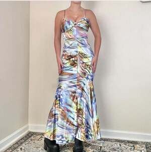 Blondie Nites by Stacy Sklar Size 5 Multi-Color Abstract Print Mermaid Formal Dr